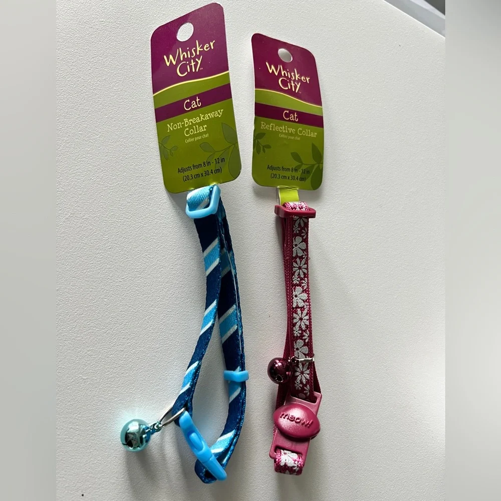 BRAND NEW NEVER USED CAT COLLARS (or small dog)